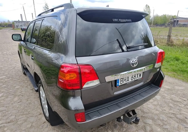 Toyota Land Cruiser cena 208000 przebieg: 259455, rok produkcji 2015 z Hajnówka małe 154